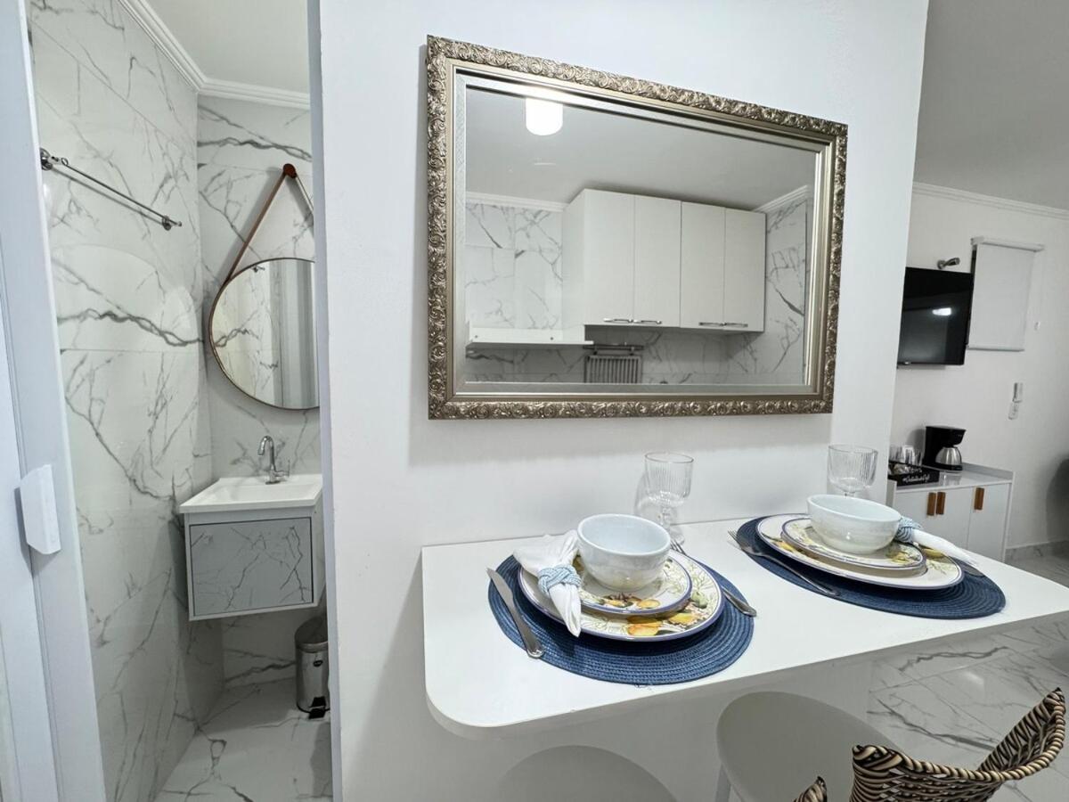 Of Bom Retiro-tiradentes Metro 20 Apartamento